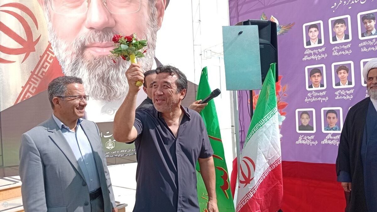 عزیزی