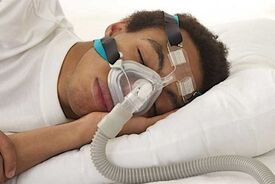 این ۷ عادت‌ را برای کنترل آپنه خواب بدون دارو تغییر دهید