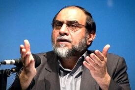 رحیم‌پور ازغدی: تا دشمن ضربه کمرشکن نخورد، جنگ ادامه دارد