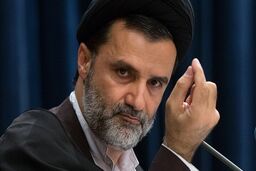  زارعی: انتشار اسناد به‌کلی سری با نارضایتی مقام عالی‌رتبه همراه شد