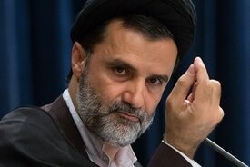  زارعی: انتشار اسناد به‌کلی سری با نارضایتی مقام عالی‌رتبه همراه شد