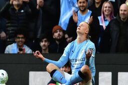 ببینید | خلاصه بازی منچسترسیتی 2-1 آرسنال | جام از دست آرتتا سُر خورد