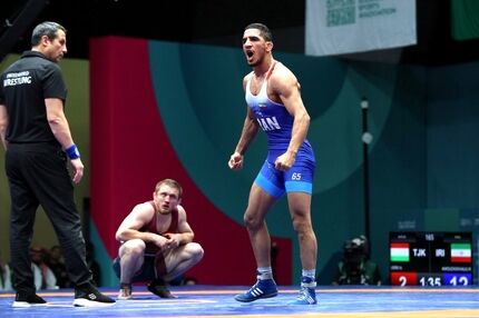 رحمان عموزاد طلایی شد