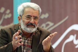 سلیمی نمین: تندروها ادامه‌دهنده راه  احمدی‌نژاد هستند | باید مردم را نسبت به این افراد آگاه کرد
