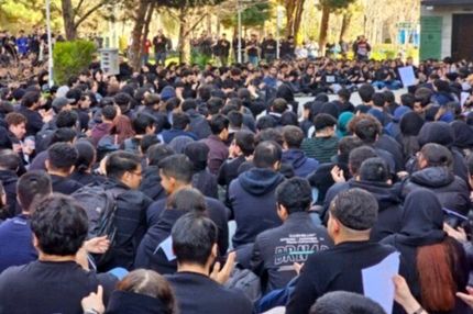 تداوم اعتراضات دانشجویان در چندین دانشگاه کشور