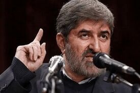 علی مطهری: بر سر دوراهی هستیم؛ یا باید بایستیم یا تسلیم شویم