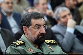 محسن رضایی: تنگه هرمز باز نخواهد شد | هیچ ناو آمریکایی حق ورود به خلیج فارس را ندارد