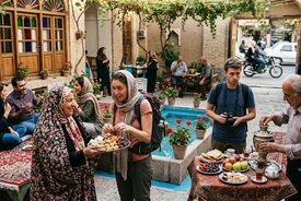 کدام رفتارهای ایرانی، از نظر خارجی‌ها عجیب است؟
