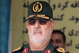 علی شمخانی و فرمانده کل سپاه به شهادت رسیدند
