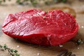 قیمت گوشت قرمز ارتباطی با واردات آن ندارد