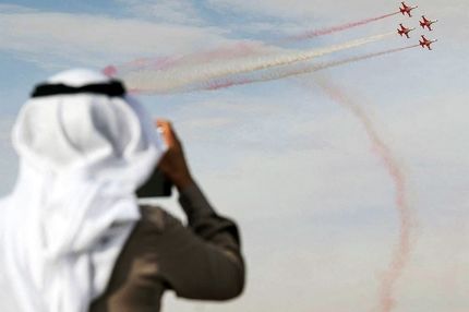 جنگنده‌های چین تحت قدرت‌نمایی جنگنده نسل پنجم ترکیه در آسمان ریاض