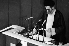روزی که آیت‌الله خامنه‌ای رهبر شد