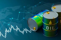 قیمت جهانی نفت فرو ریخت | ترافیک نفتکش‌ها در تنگه هرمز عادی شد