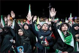 روزنامه اصولگرا: چرا برخی از حاضران در تجمعات خیابانی عقب‌نشینی کردند؟ 