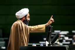 نماینده تندروی مجلس: اگر تفاله‌ها بخواهند چیزی را خلاف نظر رهبری تحمیل کنند خانه‌هایشان را خراب می‌کنیم