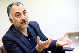 سعید لیلاز: رهبری اگر می‌خواستند زنده بمانند، باید ایران را دودستی تحویل آمریکا می‌دادند
