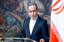 عراقچی: دخالت در مدیریت ایران بر تنگه هرمز تنش‌ها را تشدید می‌کند | تنگه هرمز ظرف ۳۰ روز به ظرفیت پیش از جنگ بازمی‌گردد