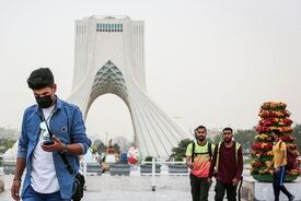 اقتصاد بدون شغل؛ چرا بازار کار ایران قفل شده است؟