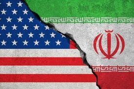 سی ان ان: مذاکرات محرمانه آمریکا و ایران بر سر جزئیات توافق هسته‌ای؛ پیشنهادها نوشته شد، تأیید نشد