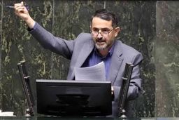 ببینید | نماینده مجلس: در صورت جنگ، موشک خرمشهر حساب ناوهای آمریکایی را می‌رسد