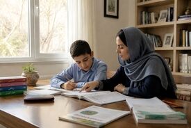 آیا هوم‌اسکول رقیب مدرسه می‌شود؟ | واکنش برخی خانواده‌ها به نارضایتی از نظام آموزشی