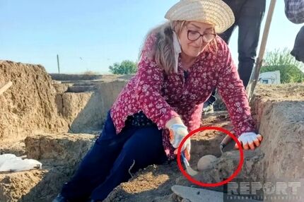 «گوی سنگی مرموز» بعد از 8 هزار سال از زیر خاک بیرون آمد
