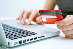 وعده وزیر اقتصاد برای بازگشت تقریبا کامل خدمات بانک‌های آسیب دیده، در روز‌های آینده