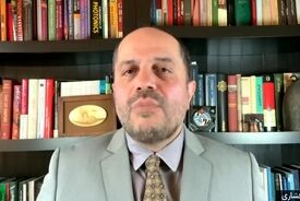علی افشاری: هیتلر قرن ٢١ را اگر سرجایش ننشانیم، ویرانگری‌اش حدی نخواهد داشت