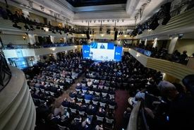 گاردین: اختلافات میان اروپا و آمریکا بر سر طرح صلح نوار غزه بالا گرفت