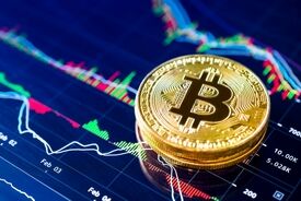 علت سقوط ناگهانی قیمت بیت کوین چه بود؟