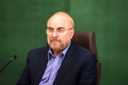 قالیباف افزایش قیمت نان و بنزین در سال آینده را تکذیب کرد