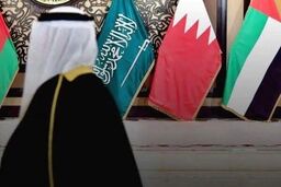 افشای تلگراف؛ جنگ ترامپ چه بلایی بر سر اقتصاد شیخ‌نشین‌ها آورد؟