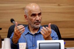فرشاد مومنی: چهارپنجم درآمد ارزی نفتی ایران در دوره پس از جنگ حاصل شده است