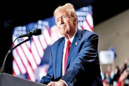 مخالفت مشاوران ترامپ با تصورش درباره قیمت بنزین؛ قیمت بنزین سقوط نمی‌کند