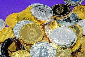 قیمت ارز‌های دیجیتال و بیت کوین امروز یکشنبه ۲۴ خرداد ۱۴۰۵ + جدول
