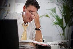 چرا بعضی‌ها فقط وقتی تحت فشارند، می‌توانند کار کنند؟
