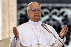 پاپ در تشریح جنگ‌افروزی آمریکا در خاورمیانه: به مدارس و بیمارستان ها نیز حمله شد