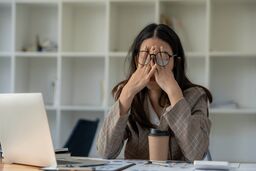 استرس مالی، دشمن پنهان قلب شما