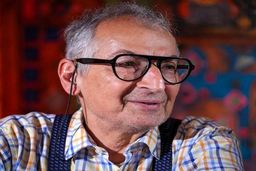 صادق زیباکلام: جنگ لزوماً به سقوط جمهوری اسلامی منجر نمی‌شود