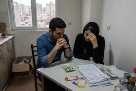 وام ازدواجی که سه سال از تورم عقب مانده، اسمش حمایت است یا آمارسازی؟