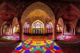 چه بلایی سر فرش‌های مسجد نصیرالملک می‌آید؟
