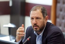 رییس شورای عالی استانها: قانون نحوه برگزاری تجمعات اعتراضی باید تعیین تکلیف شود