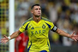 نماز خواندن رونالدو در شب قهرمانی النصر!