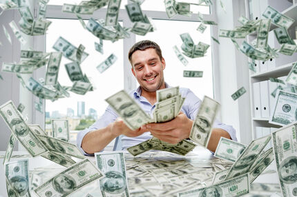 چگونه مثل میلیاردرها فکر کنیم و ثروت پایدار بسازیم؟