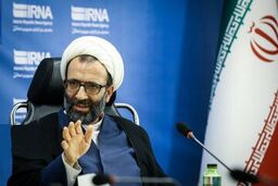 نماینده مجلس: تلگرام و واتساپ ابزار جاسوسی است | زمان جنگ فرصت جاسوسی نمی دهیم