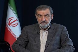 ببینید | محسن رضایی در مصاحبه با شبکه خارجی آمریکا را تهدید کرد
