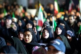  شرق: انباشت نارضایتی‌ها بستر بهره‌برداری دشمن است | وحدت ملی را با عفو و گفت‌وگو حفظ کنیم