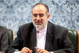 آشنا: مقاله ظریف می‌تواند جنگ را متوقف کند