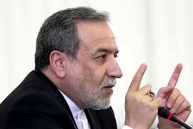 واکنش تند عراقچی درباره حمله به ساختمان بانک سپه: انتقام می‌گیریم