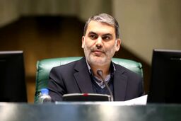 زنگنه: رهبر در سلامت کامل به سر می‌برند | رهبری حتی دو روز هم در بیمارستان بستری نبودند